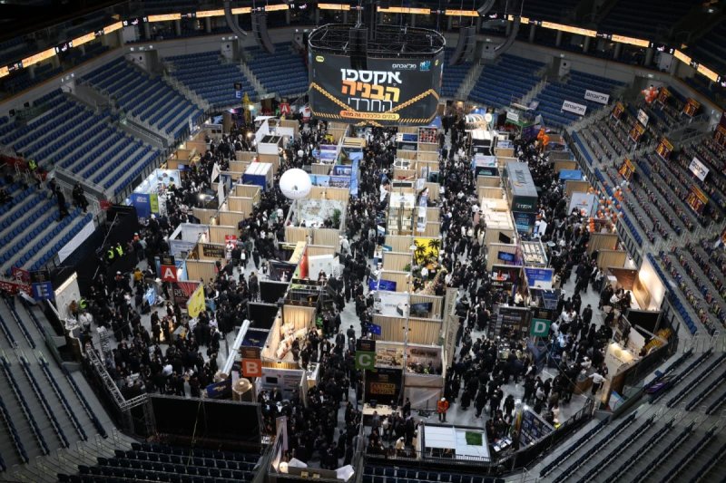 יעקב נחומי, אריאל אוחנה, אברהם כהן