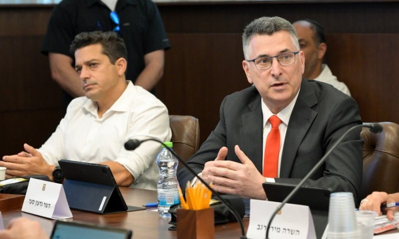 אצבע בעין לארדואן: ישראל הכירה ברצח העם הארמני