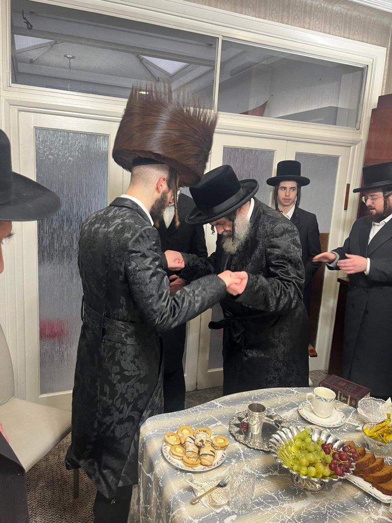 באדיבות המצלם