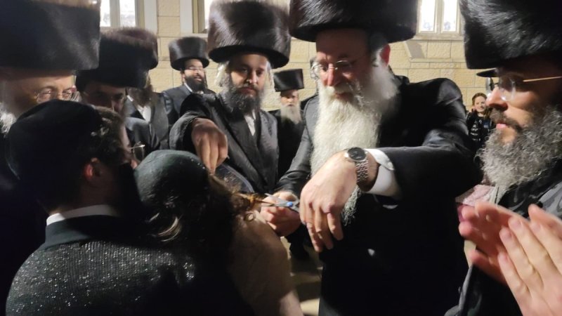 באדיבות המצלם