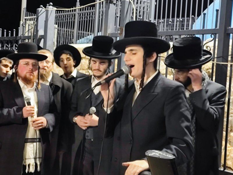 באדיבות המצלם