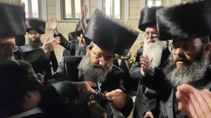 באדיבות המצלם