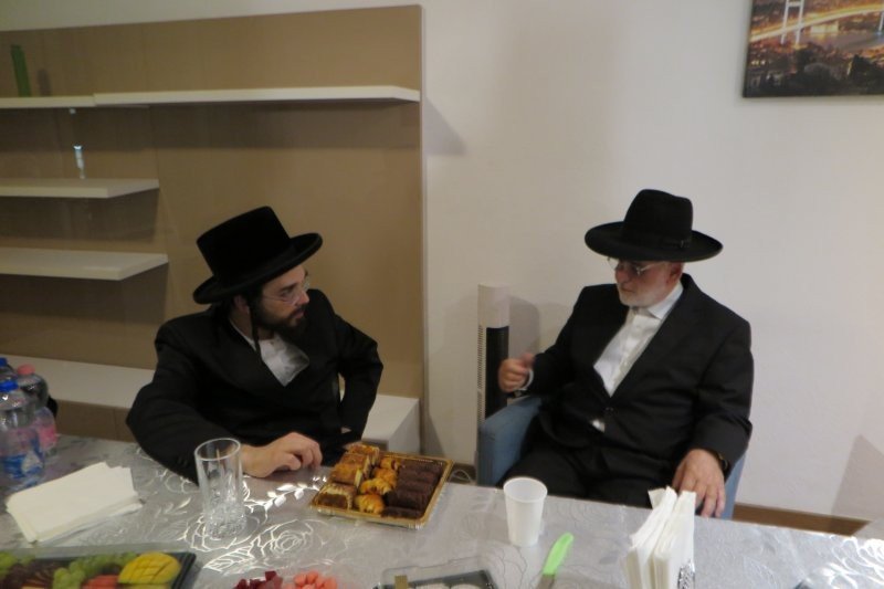 באדיבות המצלם