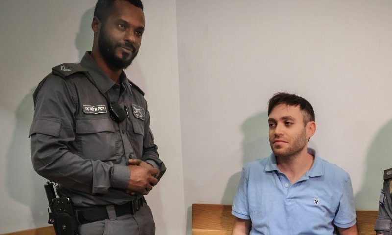 סנגוריו של ארי רוזנפלד מאיימים לתבוע את עורך דינו לשעבר