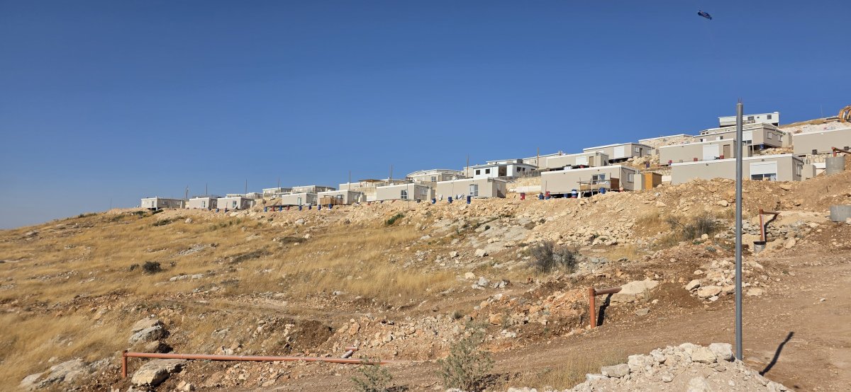בחדרי חרדים
