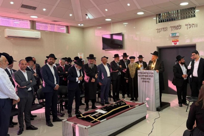 באדיבות המצלם