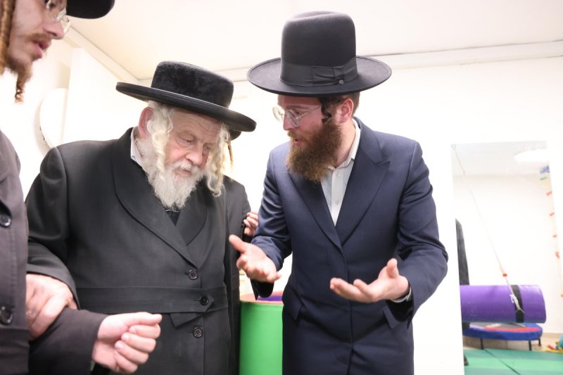 א. אייזנבאך ושמואל דריי