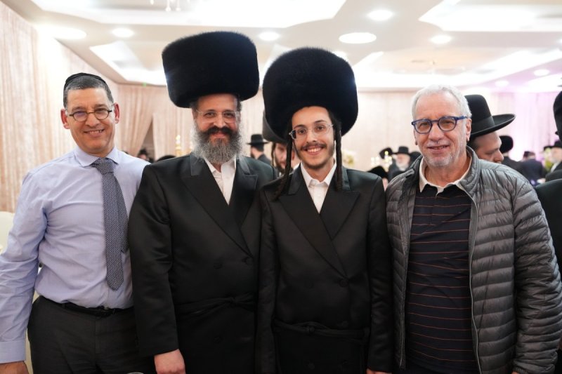 באדיבות המצלם