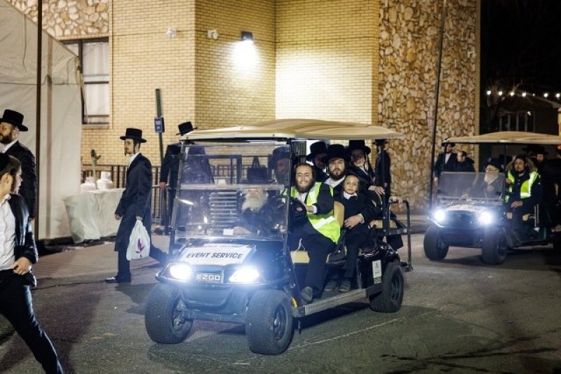 האחים לאנטשעווסקי, יוסי גולדברגר, אברומי בלום