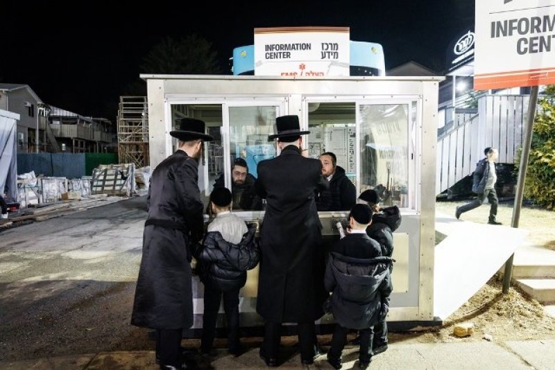 האחים לאנטשעווסקי, יוסי גולדברגר, אברומי בלום