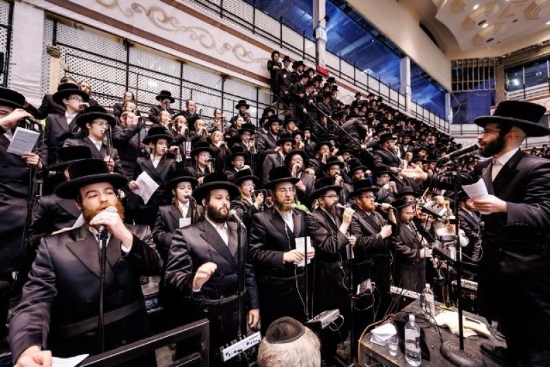 האחים לאנטשעווסקי, יוסי גולדברגר, אברומי בלום