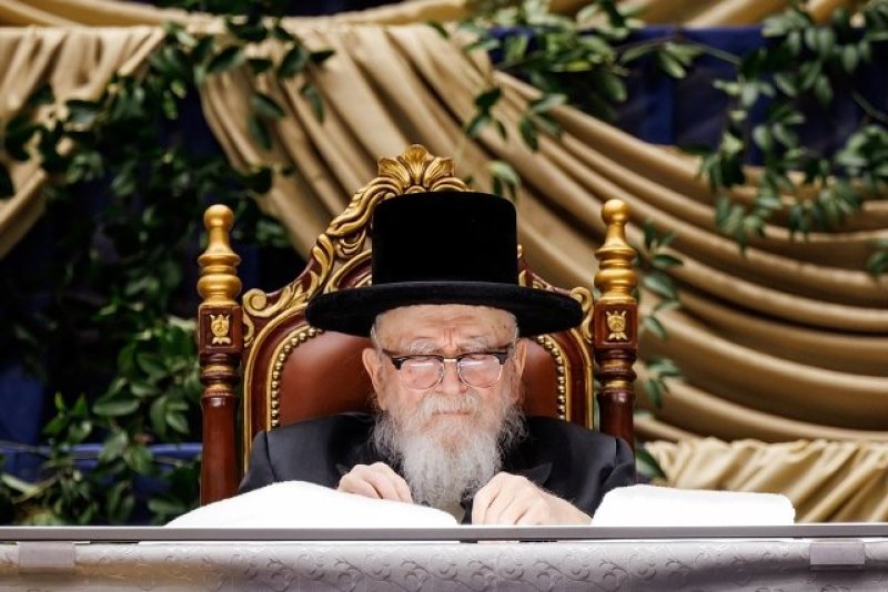 האחים לאנטשעווסקי, יוסי גולדברגר, אברומי בלום