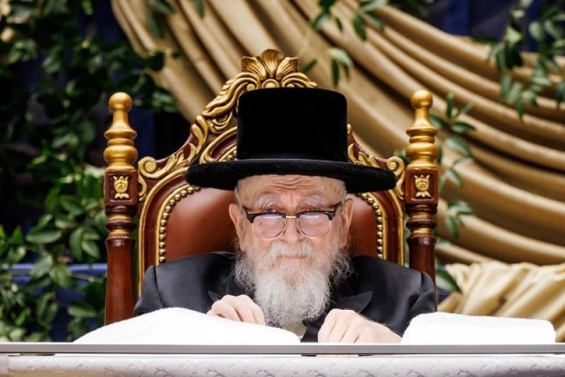 האחים לאנטשעווסקי, יוסי גולדברגר, אברומי בלום