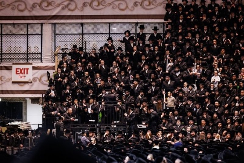 האחים לאנטשעווסקי, יוסי גולדברגר, אברומי בלום