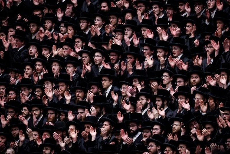 האחים לאנטשעווסקי, יוסי גולדברגר, אברומי בלום