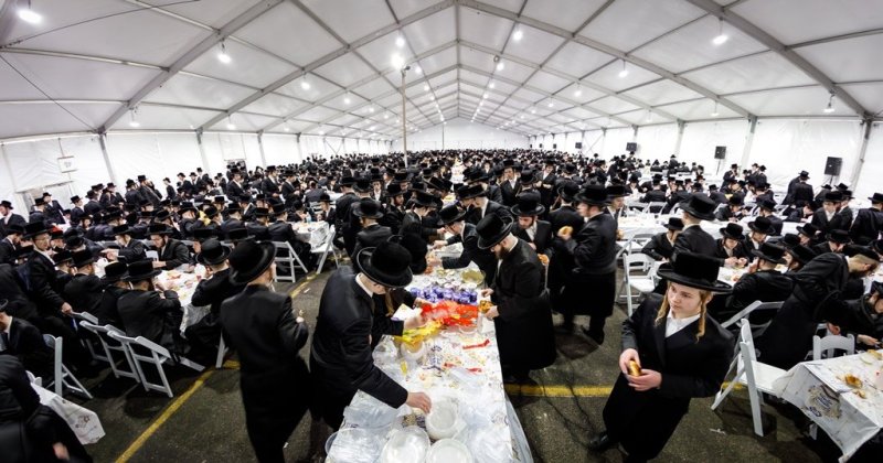 האחים לאנטשעווסקי, יוסי גולדברגר, אברומי בלום