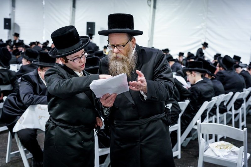 האחים לאנטשעווסקי, יוסי גולדברגר, אברומי בלום