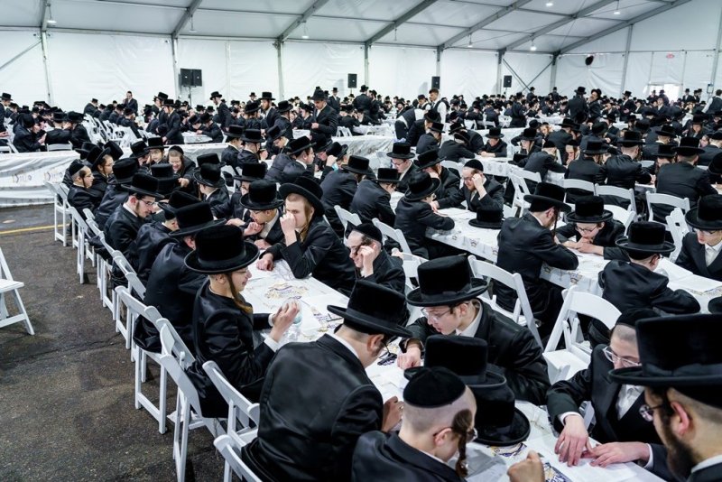 האחים לאנטשעווסקי, יוסי גולדברגר, אברומי בלום