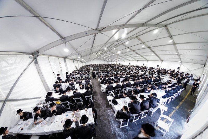 האחים לאנטשעווסקי, יוסי גולדברגר, אברומי בלום