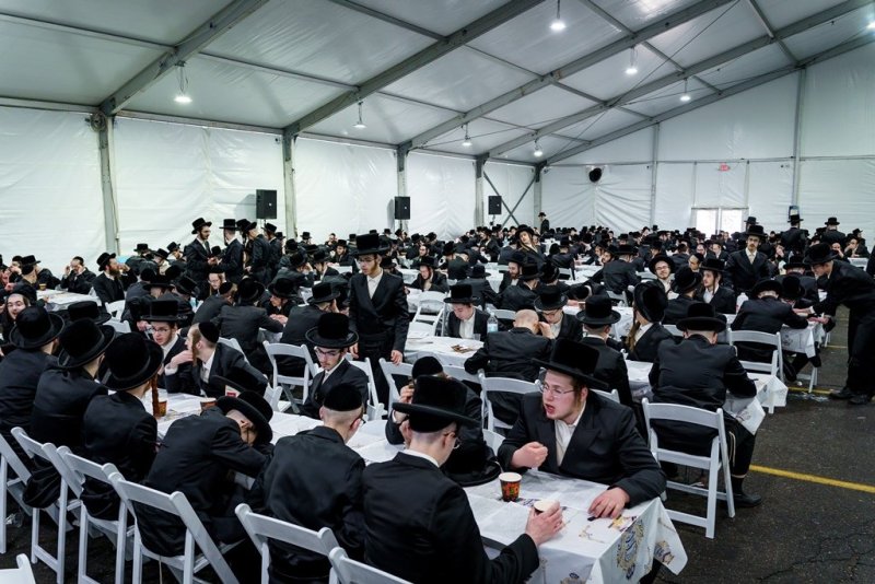 האחים לאנטשעווסקי, יוסי גולדברגר, אברומי בלום