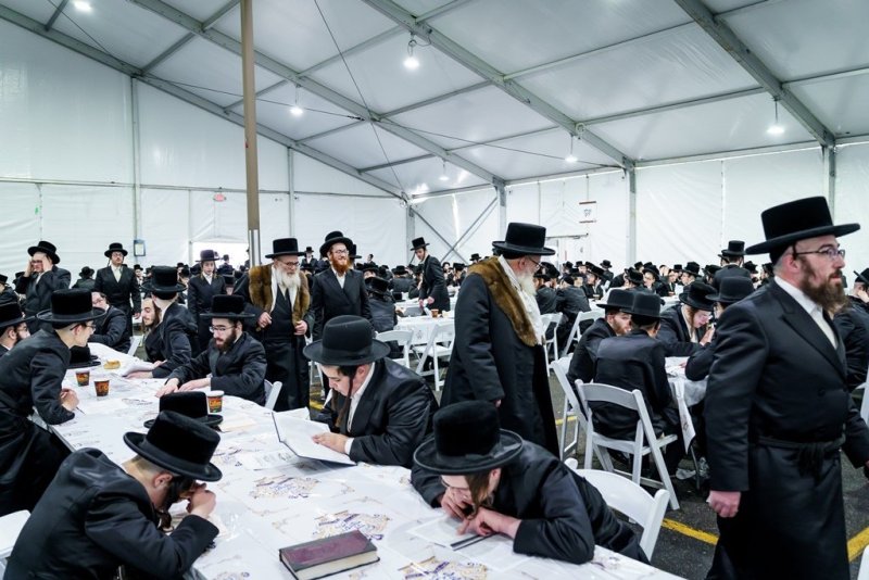 האחים לאנטשעווסקי, יוסי גולדברגר, אברומי בלום