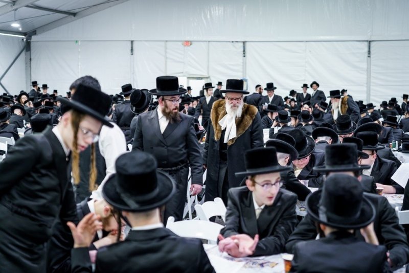 האחים לאנטשעווסקי, יוסי גולדברגר, אברומי בלום