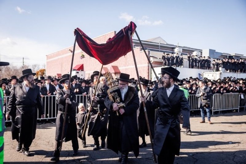 האחים לאנטשעווסקי, יוסי גולדברגר, אברומי בלום