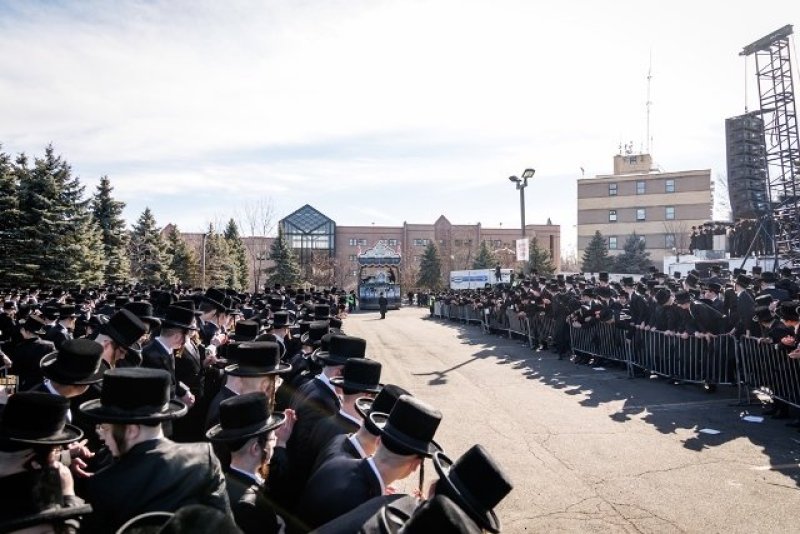 האחים לאנטשעווסקי, יוסי גולדברגר, אברומי בלום