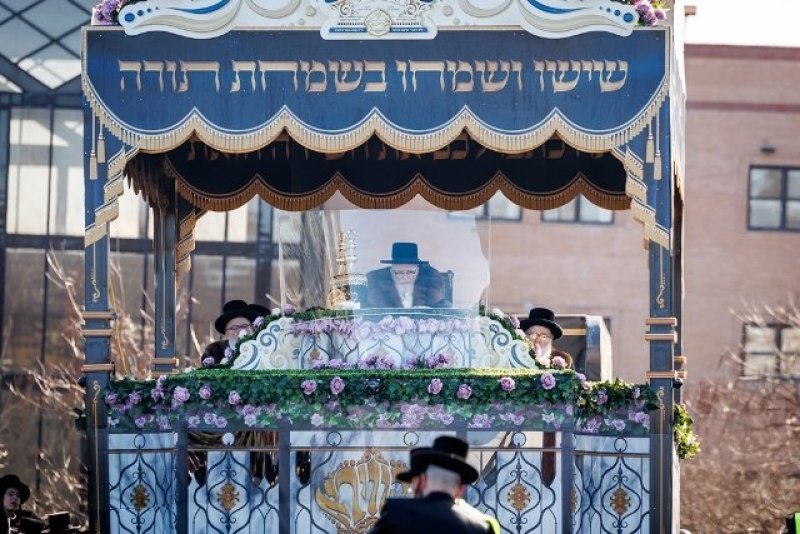 האחים לאנטשעווסקי, יוסי גולדברגר, אברומי בלום