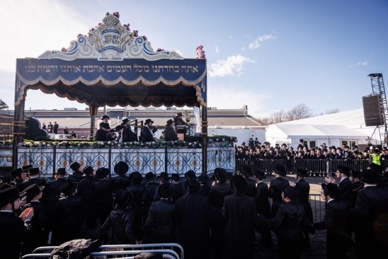 האחים לאנטשעווסקי, יוסי גולדברגר, אברומי בלום