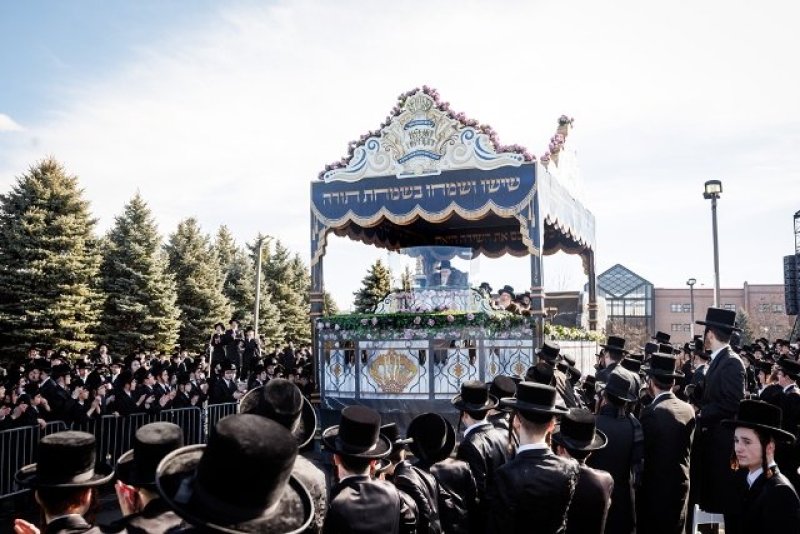 האחים לאנטשעווסקי, יוסי גולדברגר, אברומי בלום