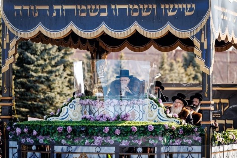האחים לאנטשעווסקי, יוסי גולדברגר, אברומי בלום