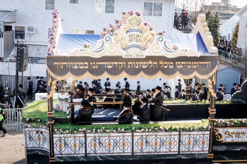 האחים לאנטשעווסקי, יוסי גולדברגר, אברומי בלום