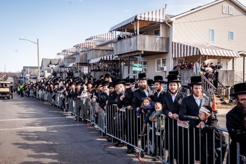 האחים לאנטשעווסקי, יוסי גולדברגר, אברומי בלום
