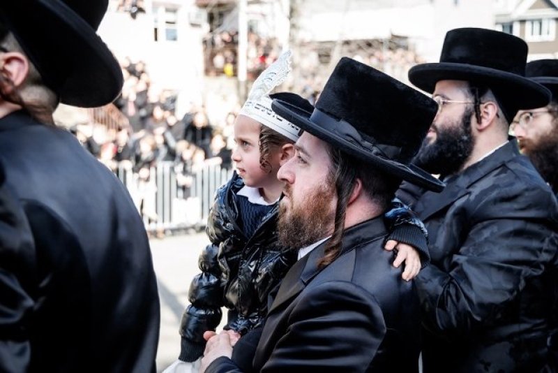 האחים לאנטשעווסקי, יוסי גולדברגר, אברומי בלום
