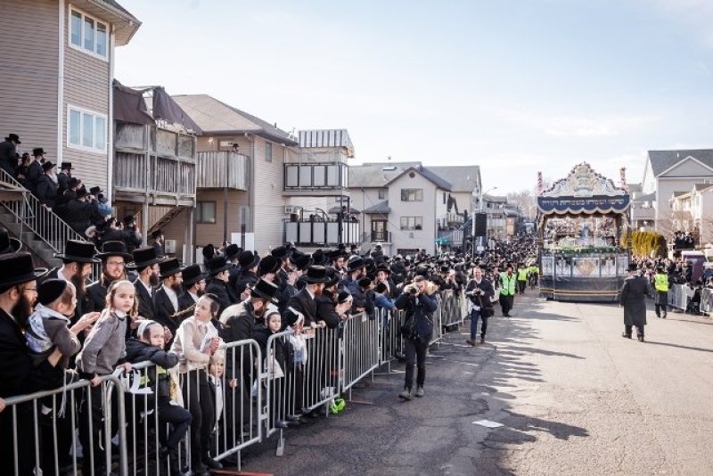 האחים לאנטשעווסקי, יוסי גולדברגר, אברומי בלום