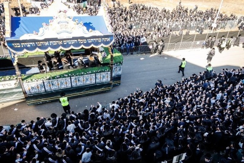 האחים לאנטשעווסקי, יוסי גולדברגר, אברומי בלום