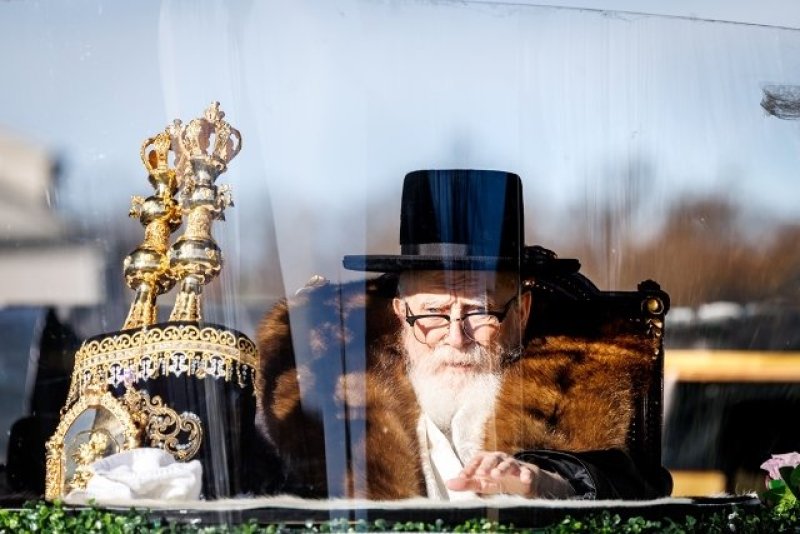 האחים לאנטשעווסקי, יוסי גולדברגר, אברומי בלום