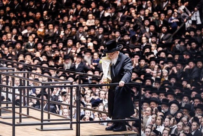 האחים לאנטשעווסקי, יוסי גולדברגר, אברומי בלום