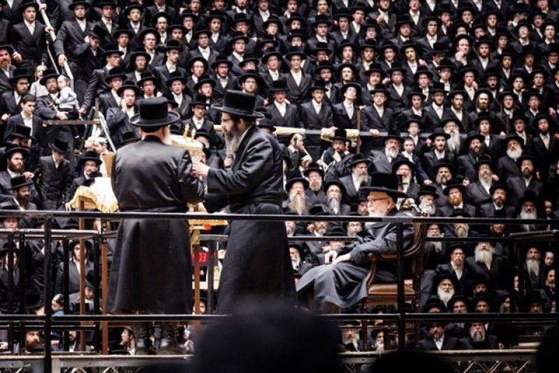 האחים לאנטשעווסקי, יוסי גולדברגר, אברומי בלום