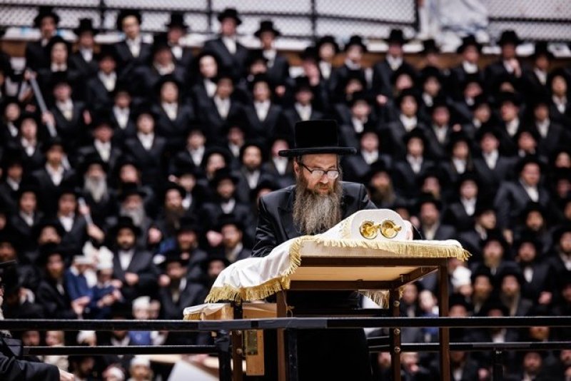 האחים לאנטשעווסקי, יוסי גולדברגר, אברומי בלום
