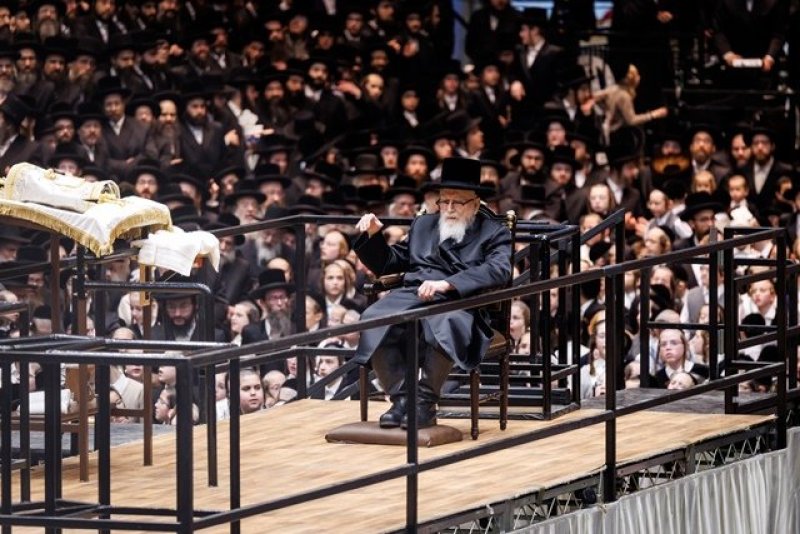 האחים לאנטשעווסקי, יוסי גולדברגר, אברומי בלום