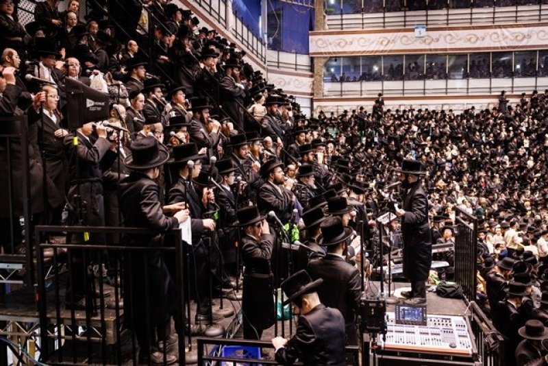 האחים לאנטשעווסקי, יוסי גולדברגר, אברומי בלום