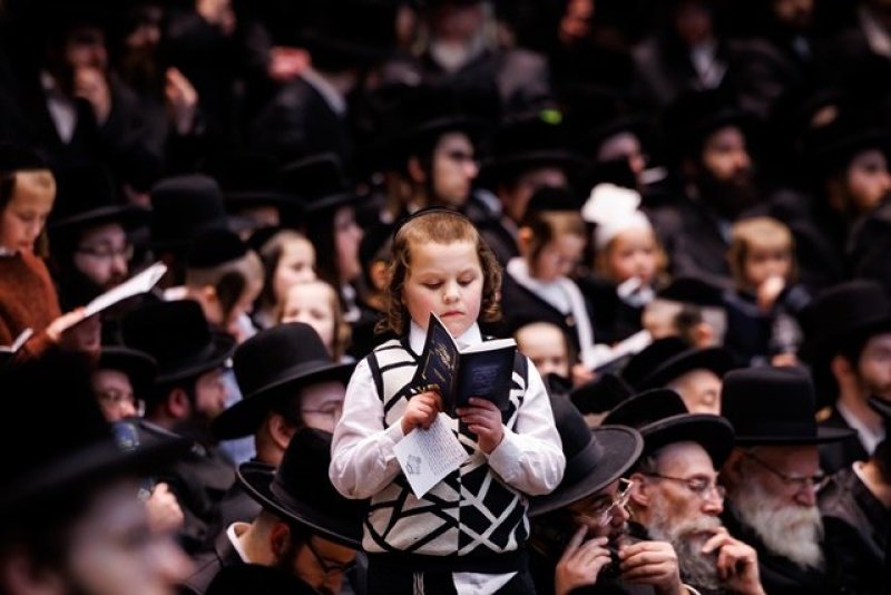 האחים לאנטשעווסקי, יוסי גולדברגר, אברומי בלום