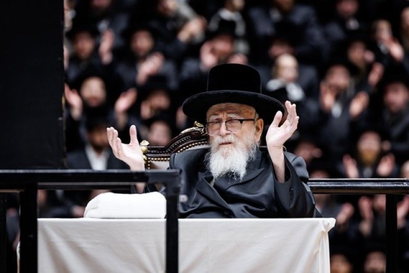 האחים לאנטשעווסקי, יוסי גולדברגר, אברומי בלום