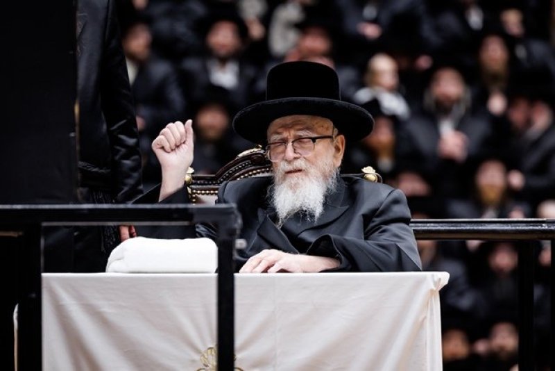 האחים לאנטשעווסקי, יוסי גולדברגר, אברומי בלום