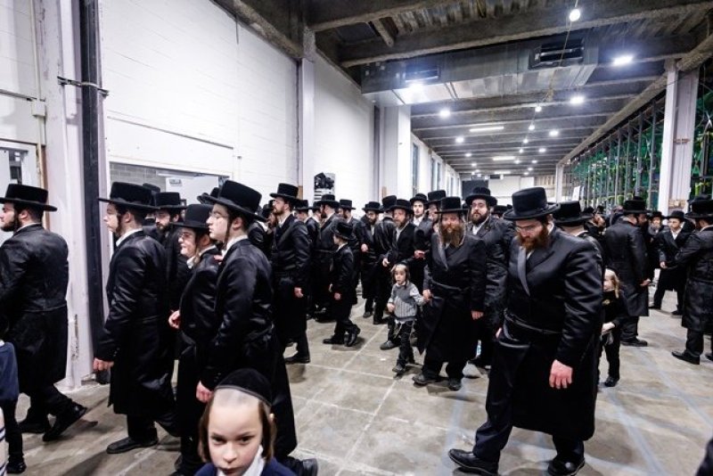 האחים לאנטשעווסקי, יוסי גולדברגר, אברומי בלום