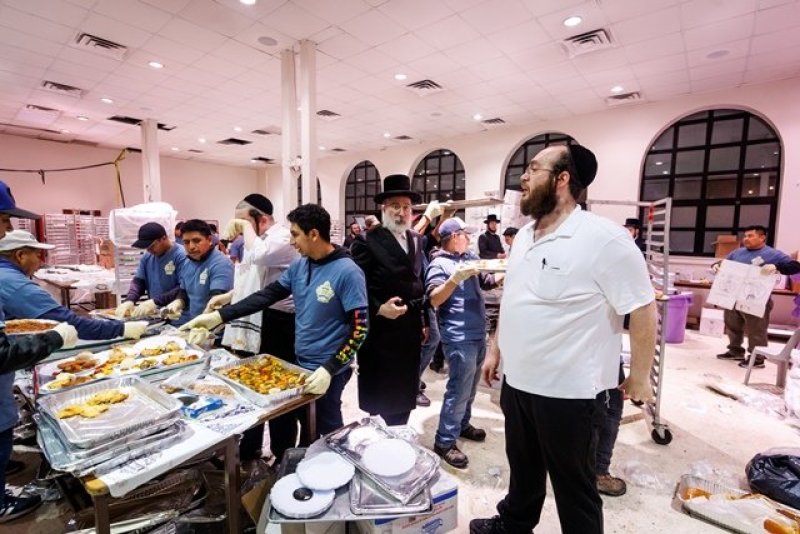 האחים לאנטשעווסקי, יוסי גולדברגר, אברומי בלום