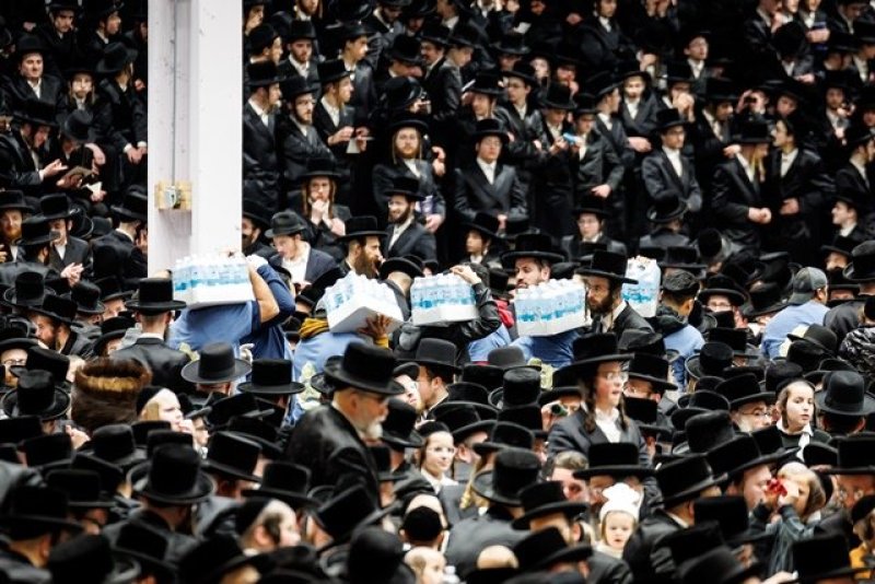 האחים לאנטשעווסקי, יוסי גולדברגר, אברומי בלום