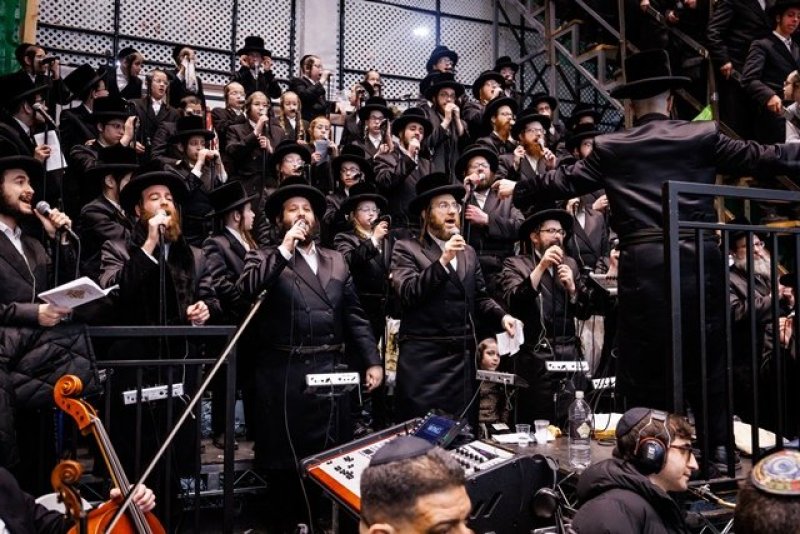 האחים לאנטשעווסקי, יוסי גולדברגר, אברומי בלום